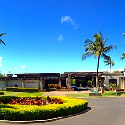 Urgent Care Wailea Makena - We are located right on the golf course, next to Manoli's Pizza.
