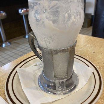Henry's Confectionary - ice cream soda - Diners Near Me - Glen Cove, New York