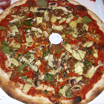 Classic Slice - Medium (16 inch) pizza just delivered to us. I ordered red sauce with it to dip the crust in. - Pizza Near Me - Milwaukee, Wisconsin Classic Slice - Medium (16 inch) pizza just delivered to us. I ordered red sauce with it to dip the crust in. - Pizza Near Me - Milwaukee, Wisconsin