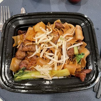 Tuk Tuk Thai Grill - *Pad See Eew - Thai Near Me - Denver, Colorado