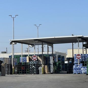 Sparkletts Water - Product left in direct sunlight for storage - Water Delivery Near Me - Van Nuys, California Sparkletts Water - Product left in direct sunlight for storage - Water Delivery Near Me - Van Nuys, California