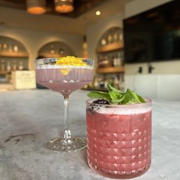 Best drinks and an elevated laid back atmosphere to relax. Highly recommend!