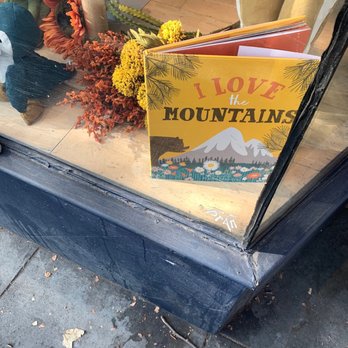 Kitchen Story - Bookstore across the street to keep you busy while you wait. - Breakfast & Brunch Near Me - Oakland, California