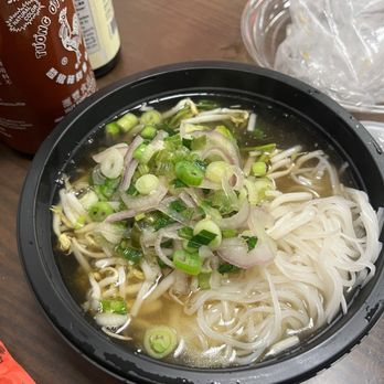 Ma Mi Eatery - Vietnamese Near Me - Closter, New Jersey