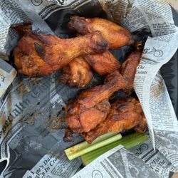 Antlers Fireside Grill - Buffalo wings