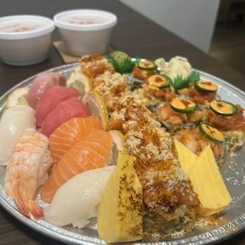 Wajo Sushi - Crunch Spicy Salmon Special and Crunch Spicy Scallop Special are recommended 100%. - Sushi Bars Near Me - Wheeling, Illinois Wajo Sushi - Crunch Spicy Salmon Special and Crunch Spicy Scallop Special are recommended 100%. - Sushi Bars Near Me - Wheeling, Illinois