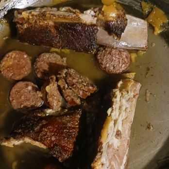 Vic's Bar-B-Que - Barbeque Near Me - Austin, Texas Vic's Bar-B-Que - Barbeque Near Me - Austin, Texas