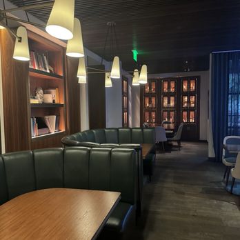 Bayou & Bottle - New American Near Me - Houston, Texas