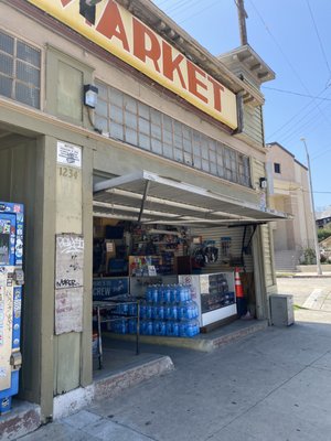 Bob's Market by null