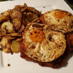 Franky's Imbiss - Krüstchen mit Bratkartoffeln