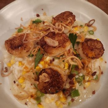North Italia - Seared sea scallops on sweet corn risotto - Italian Near Me - Tucson, Arizona North Italia - Seared sea scallops on sweet corn risotto - Italian Near Me - Tucson, Arizona