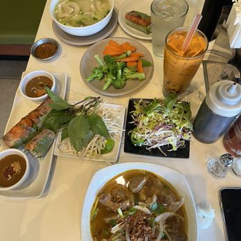Phở Ca Dao - Presentation - Vietnamese Near Me - San Diego, California Phở Ca Dao - Presentation - Vietnamese Near Me - San Diego, California