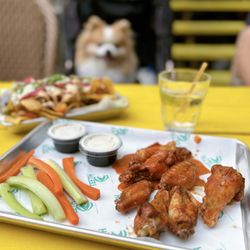 Teeth - Buffalo Wings // 2 Stars (7 pc-$14) + Ground Beef Nachos // 3 Stars (Small-$18)