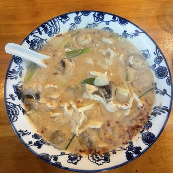 NOM NOM Restaurant & Grill - Tom Kha Soup - Vietnamese Near Me - Vancouver, Washington