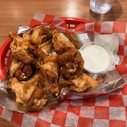 Italian Village Pizza - Dozen wings old bay