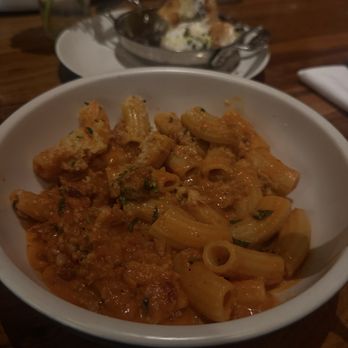 North Italia - Spicy Rigatoni Vodka Pasta - Italian Near Me - Cerritos, California