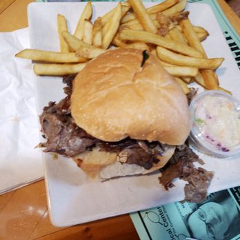 Jilly's Bar & Grill - Jilly's Pikesville, MD - American Near Me - Pikesville, Maryland