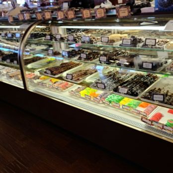 Goody Goody Gumdrop - Chocolatiers & Shops Near Me - Wisconsin Dells, Wisconsin