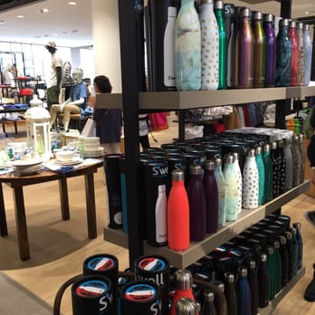 Nordstrom Ala Moana - Department Stores Near Me - Honolulu, Hawaii