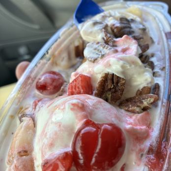 Culver's - Banana split - Ice Cream & Frozen Yogurt Near Me - Fort Wayne, Indiana Culver's - Banana split - Ice Cream & Frozen Yogurt Near Me - Fort Wayne, Indiana