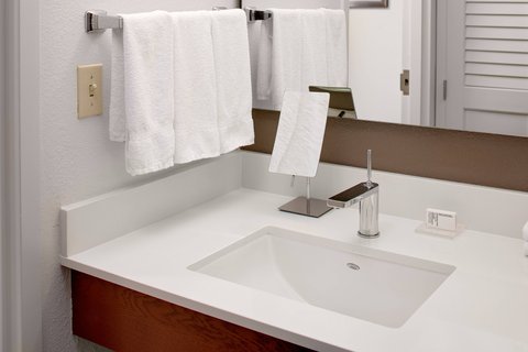 Courtyard by Marriott Houston Rice University by null