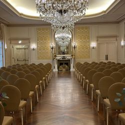 RMS Notary - Getting ready for a wedding at the Wesgate, San Diego, CA