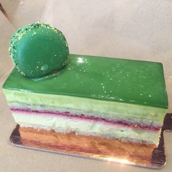 Bibble & Sip - Pistachio white chocolate matcha mousse with raspberry gelee - Coffee & Tea Near Me - New York, New York
