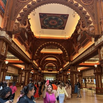 BAPS Swaminarayan Akshardham - Hindu Temples Near Me - Robbinsville, New Jersey