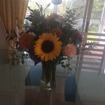 Flowerthyme - Same day delivery - Florists Near Me - Wakefield, Rhode Island