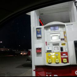 Tates Creek South Shell Foodmart - Gas pump