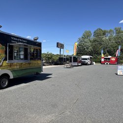 Tractor Supply - Food Truck Thursday 05/22/2025