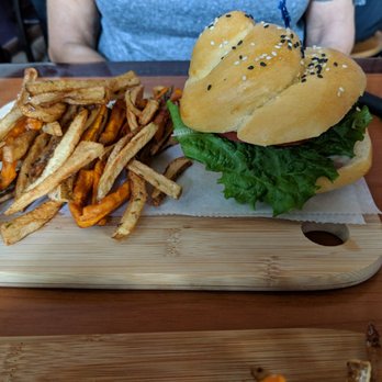 Coffee Sides - Veggie original burger - Coffee & Tea Near Me - Ponce, Puerto Rico Coffee Sides - Veggie original burger - Coffee & Tea Near Me - Ponce, Puerto Rico