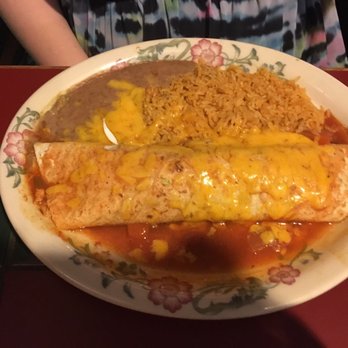 Ixtapa Mexican Restaurant - #19 burrito combo - Mexican Near Me - Scappoose, Oregon Ixtapa Mexican Restaurant - #19 burrito combo - Mexican Near Me - Scappoose, Oregon