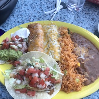 Dos Amigos - Tex-Mex Near Me - Alexandria, Virginia Dos Amigos - Tex-Mex Near Me - Alexandria, Virginia