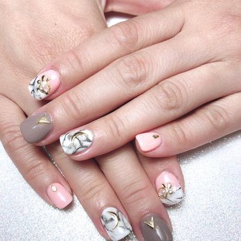 Trends Nail Studio - Nail Technicians Near Me - Santa Clarita, California