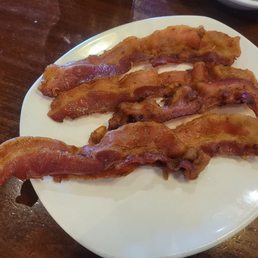 Lots of bacon and cooked perfectly.