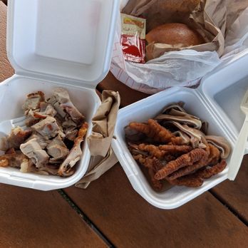 Tom's Chinese BBQ - Roast pork, chicken feet, pig esr and backed char sui bao. - Chinese Near Me - San Diego, California Tom's Chinese BBQ - Roast pork, chicken feet, pig esr and backed char sui bao. - Chinese Near Me - San Diego, California