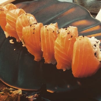 Blue Fish - Alaskan Roll melts in your mouth - Sushi Bars Near Me - Montrose, California Blue Fish - Alaskan Roll melts in your mouth - Sushi Bars Near Me - Montrose, California