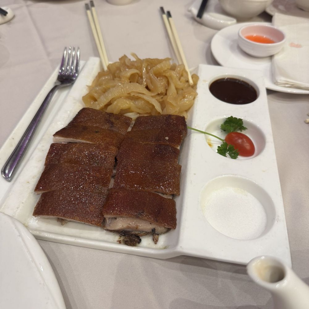 Skyview Fusion Cuisine - Dim Sum Near Me - Markham, Ontario Skyview Fusion Cuisine - Dim Sum Near Me - Markham, Ontario