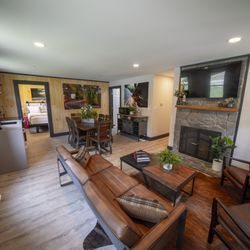 Historic Fontana Village - Killboy Collection, 3-Bedroom Deluxe Cabin, Living Room, Dining Table and Kitchen