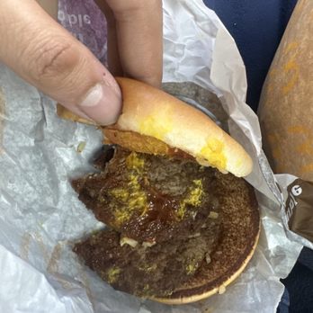 McDonald's - Bro did not try at all with this McDouble , also got chicken nuggets and they gave us no sauce yall lazy - Fast Food Near Me - Casa Grande, Arizona McDonald's - Bro did not try at all with this McDouble , also got chicken nuggets and they gave us no sauce yall lazy - Fast Food Near Me - Casa Grande, Arizona
