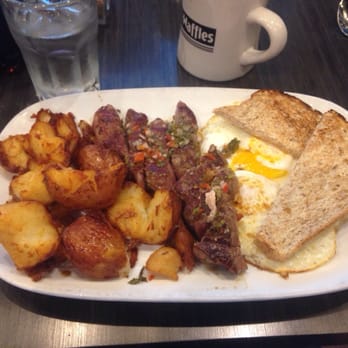 Chicago Waffles - Steak and eggs - Breakfast & Brunch Near Me - Chicago, Illinois