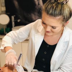 NewLife Aesthetics - Microneedling treatment