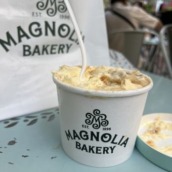 Magnolia Bakery - Banana pudding - Bakeries Near Me - Chicago, Illinois Magnolia Bakery - Banana pudding - Bakeries Near Me - Chicago, Illinois