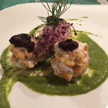 Osteria dei pazzi - Goat cheese in an unusual shape - Roman Near Me - Rome, RM
