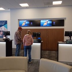 Spectrum - Most of the registers were unmanned despite the store being packed with people needing help