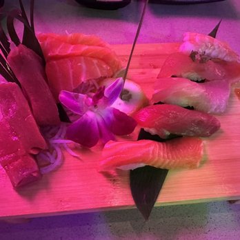 Here Fishy Fishy - Sushi Sashimi - Sushi Bars Near Me - Los Angeles, California