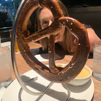 Yard House - Jumbo Bavarian Pretzel - New American Near Me - Orlando, Florida