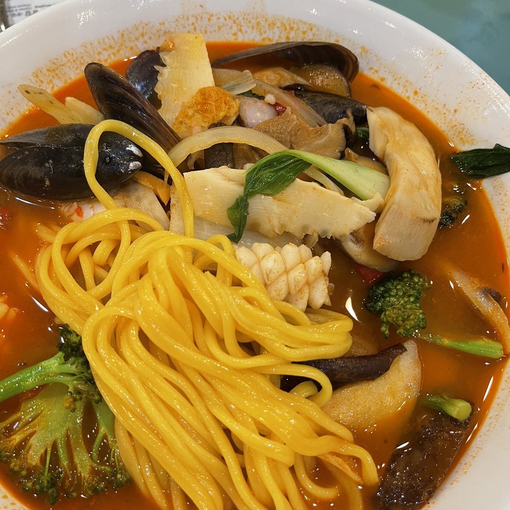 Gyeonghoeru Korean - Champong (noodles with seafood and vegetables in spicy soup) - Chinese Near Me - Fort Lee, New Jersey