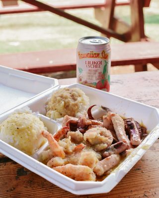 Kahuku shrimp box by null